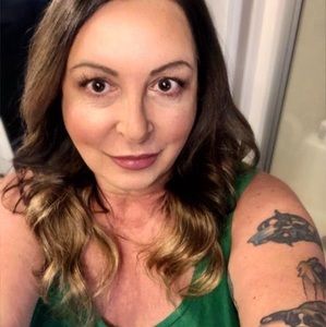 Meet your Posher, Lorri